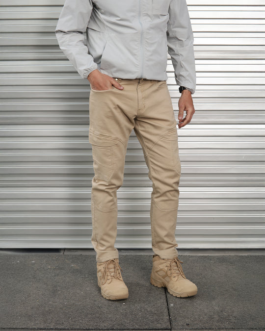 Relaxed-Fit Cotton Outdoor Hiking Cargo Pants with Multiple Pockets