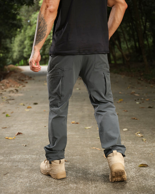 Men’s Lightweight Quick-Dry Outdoor Hiking Cargo Pants with Zip Pockets
